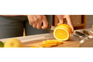 Glutathione vs Vitamin C: The Ultimate Antioxidant Showdown